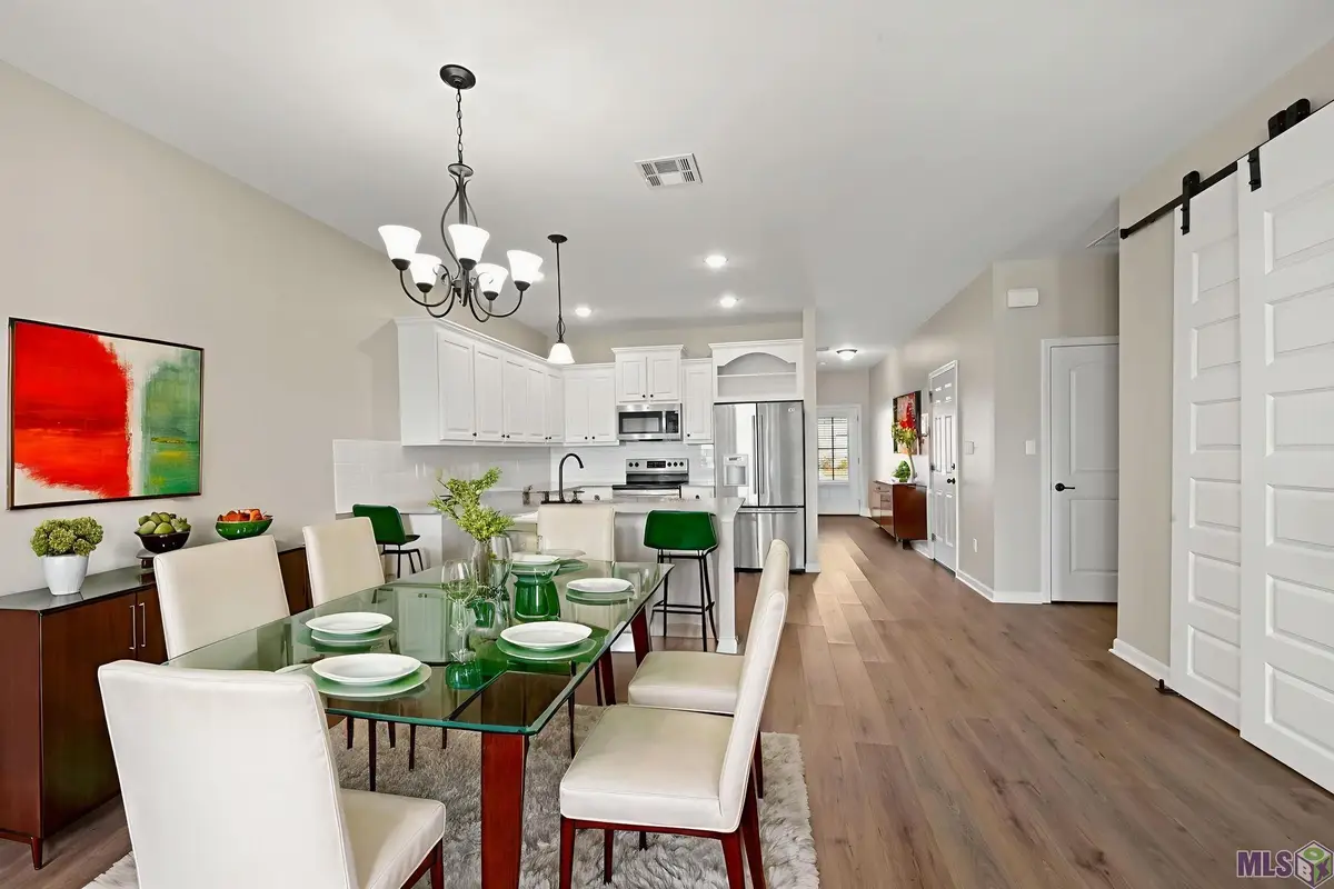 17455 Berkshire Dr, Prairieville, LA 70769 - #1