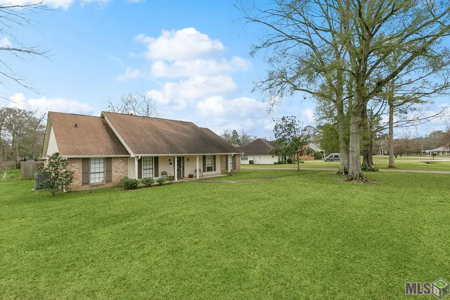 1037 Crossbow Dr, Baton Rouge, LA 70816 - #2