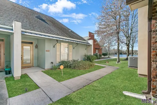 11110 W Boardwalk Dr #54, Baton Rouge, LA 70816