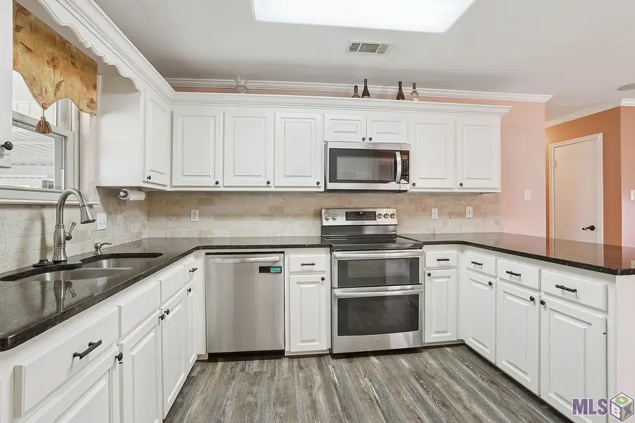 17525 Breman Dr, Baton Rouge, LA 70817 - #2