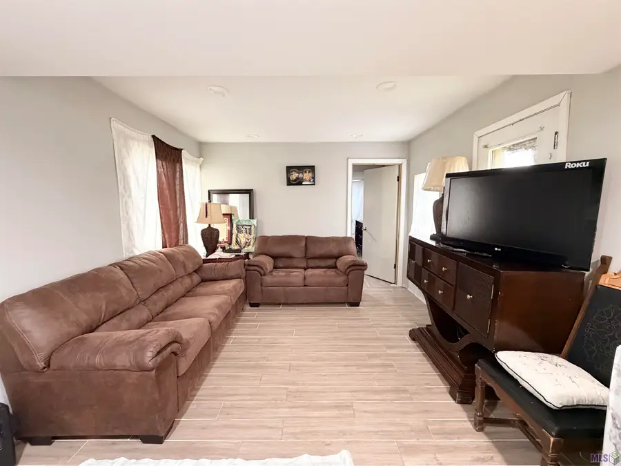 35607 Bonnebell Dr, Denham Springs, LA 70706 - #3