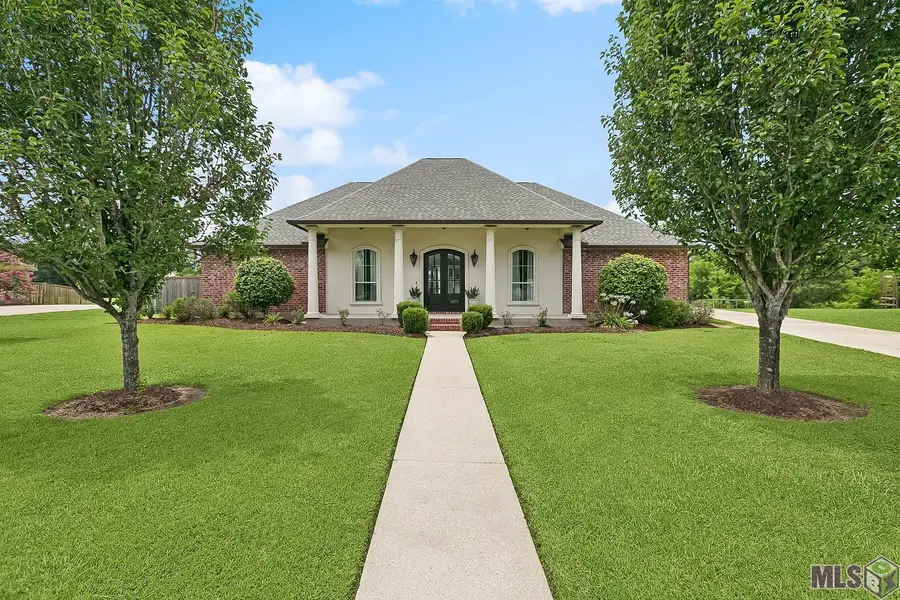 11177 Toria Ln, Saint Amant, LA 70774 - #3