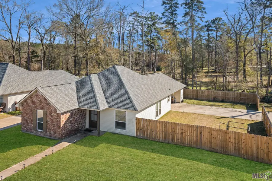 12236 Creekside Ave, Walker, LA 70785 - #2