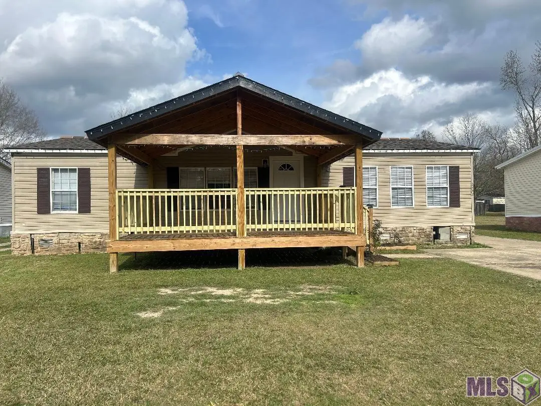 9727 Deer Run Ave, Zachary, LA 70791 - #1