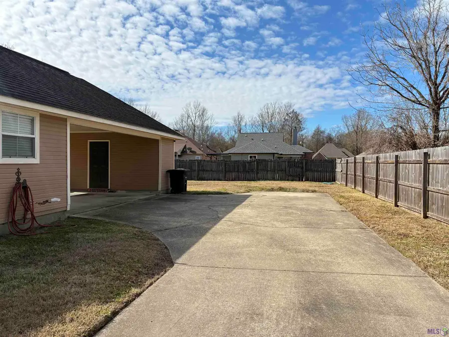 9456 Crandon Dr, Baton Rouge, LA 70810 - #3