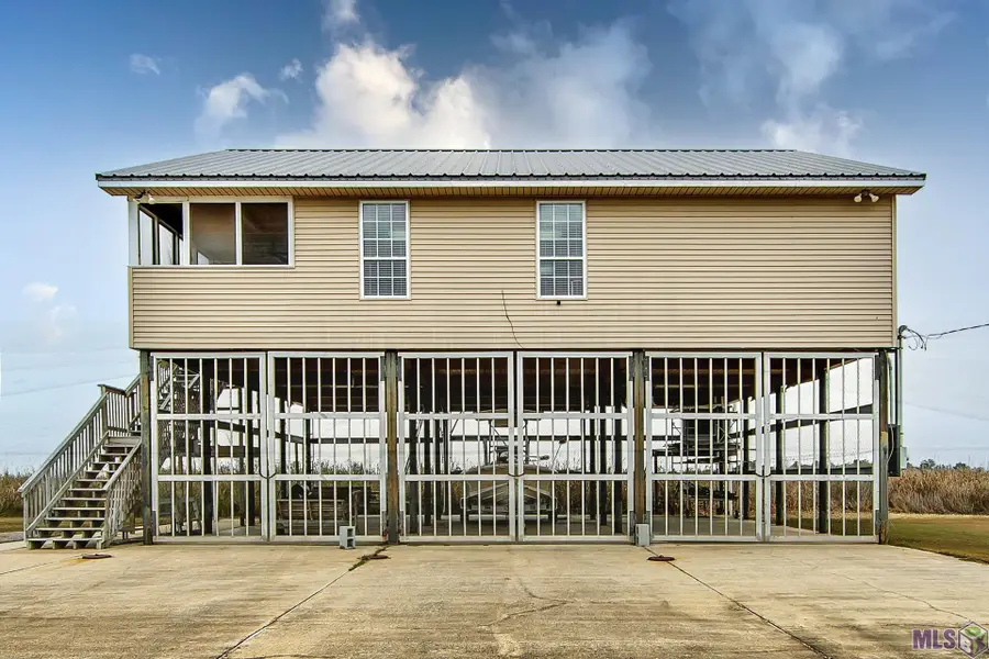 988 Four Point Rd, Dulac, LA 70353 - #2