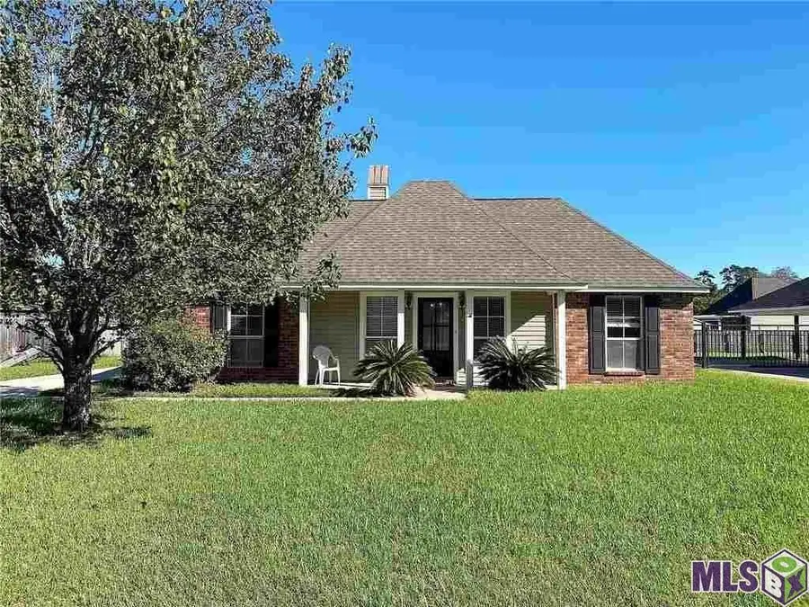 13563 S Trace Drive, Walker, LA 70785 - #2