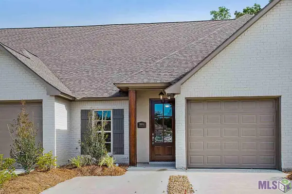 38044 Natchez Ct #5, Prairieville, LA 70769