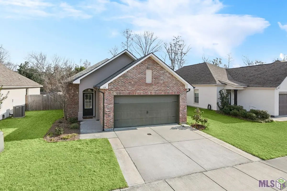 168 Lake Breeze Dr, Baton Rouge, LA 70820 - #1
