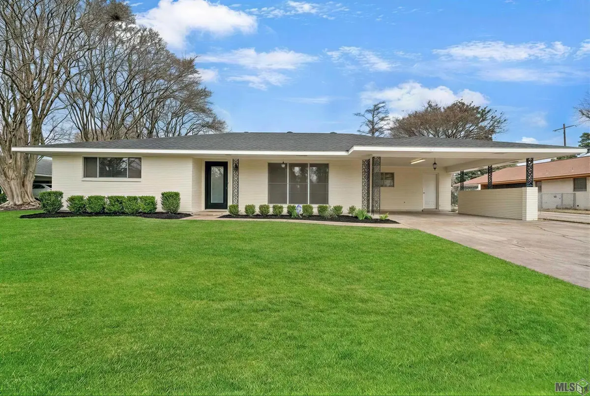 8343 Greenmoss Dr, Baton Rouge, LA 70806 - #1