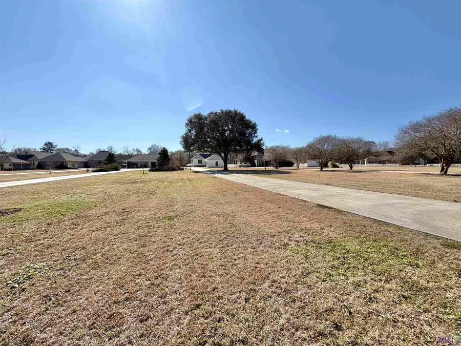 5715 Island Rd, Jarreau, LA 70749 - #3