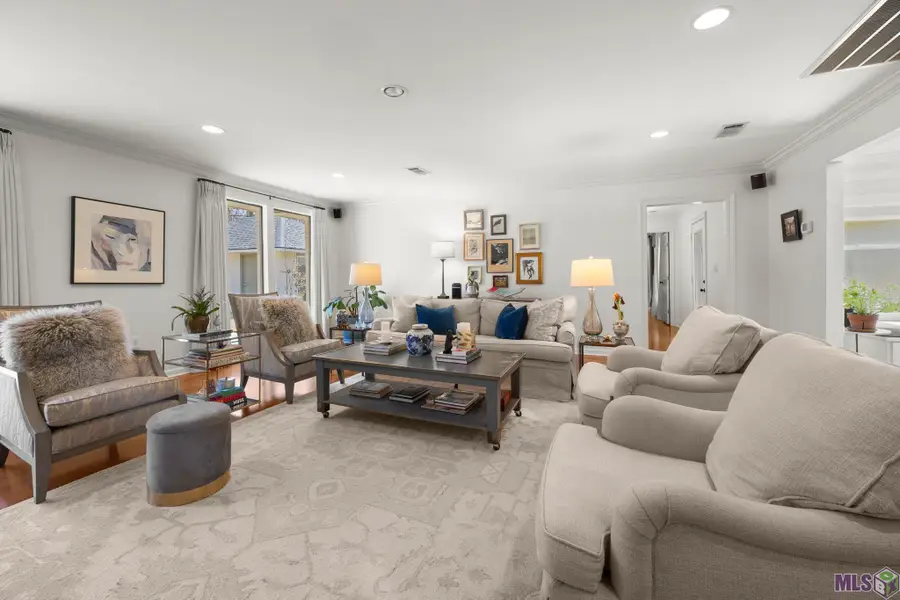 3055 Torrance Dr, Baton Rouge, LA 70809 - #2