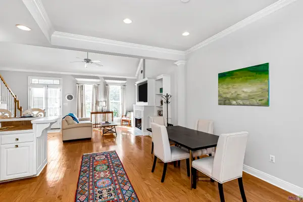 9314 Pine Cone Ct, Baton Rouge, LA 70809