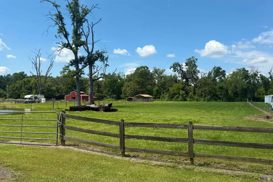 8856 Singleton Rd, Port Allen, LA 70767 - #2