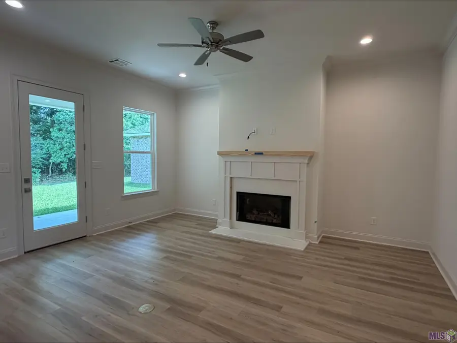 36240 Belle Parc Ave, Geismar, LA 70734 - #3