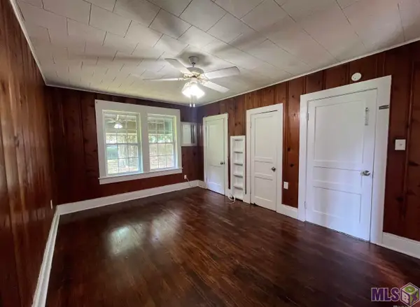 5024 Sherwood St, Baton Rouge, LA 70805