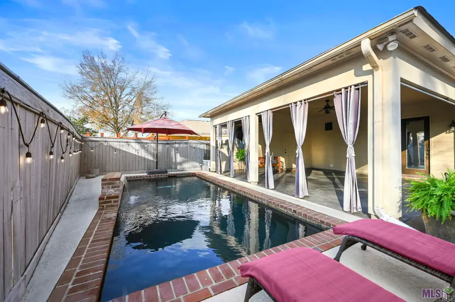 10142 Old World Dr, Baton Rouge, LA 70817 - #2