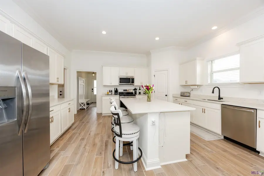 17208 Tidewater Ln, Baton Rouge, LA 70810 - #3