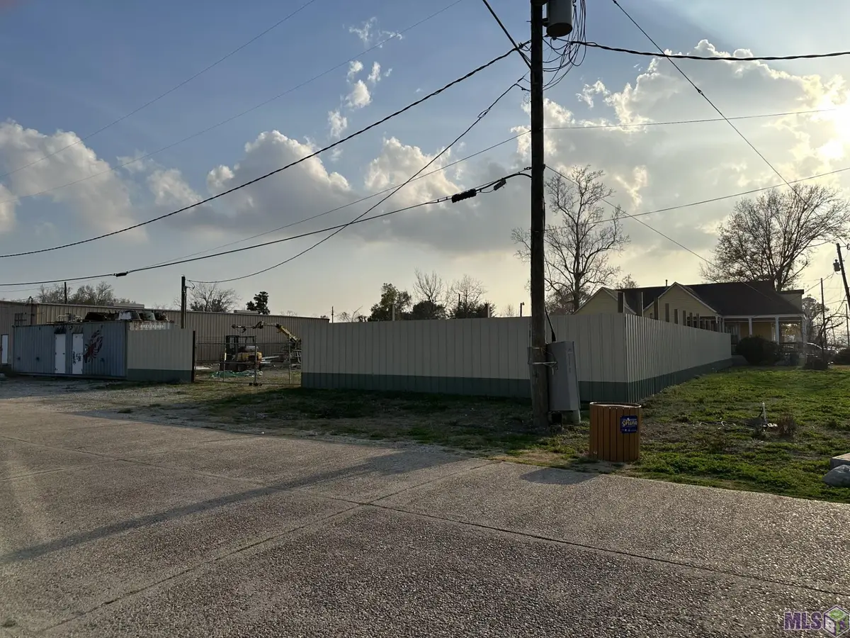 2249 S Central Ave, Lutcher, LA 70071 - #1