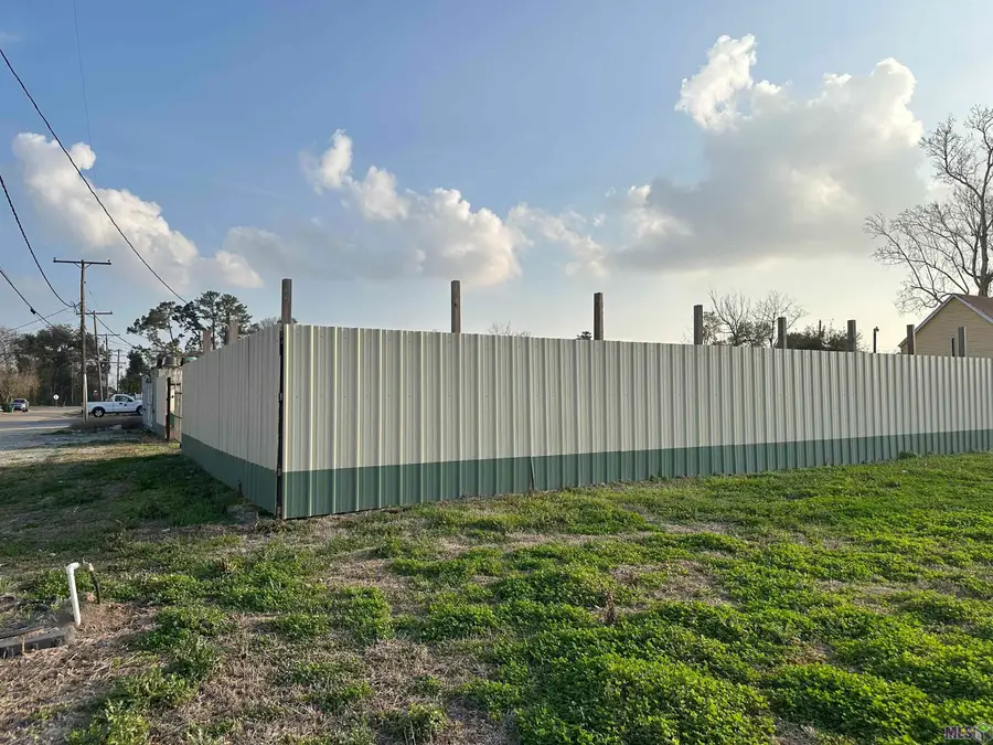 2249 S Central Ave, Lutcher, LA 70071 - #3