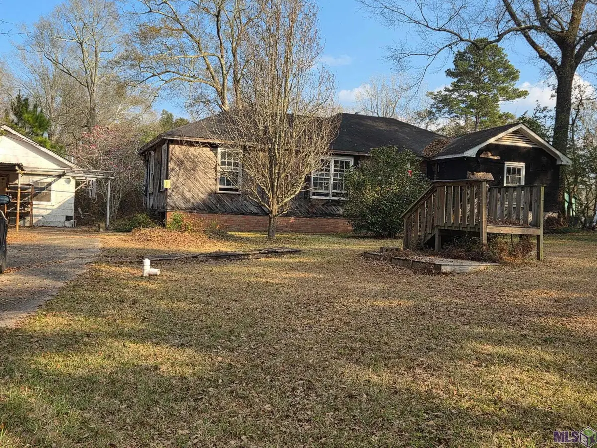 950 Benton Ln, Denham Springs, LA 70726 - #1