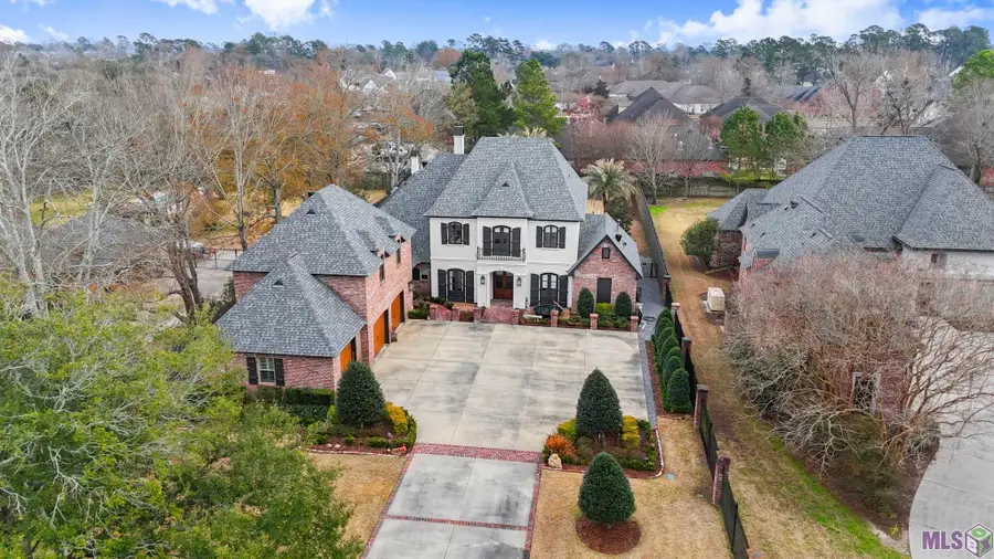 4505 Bluebonnet Rd, Inniswold, LA 70809 - #2