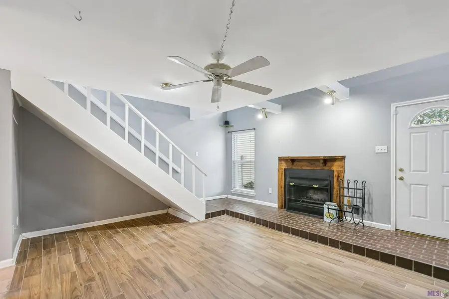 12817 Country Ridge Ave, Baton Rouge, LA 70816 - #2