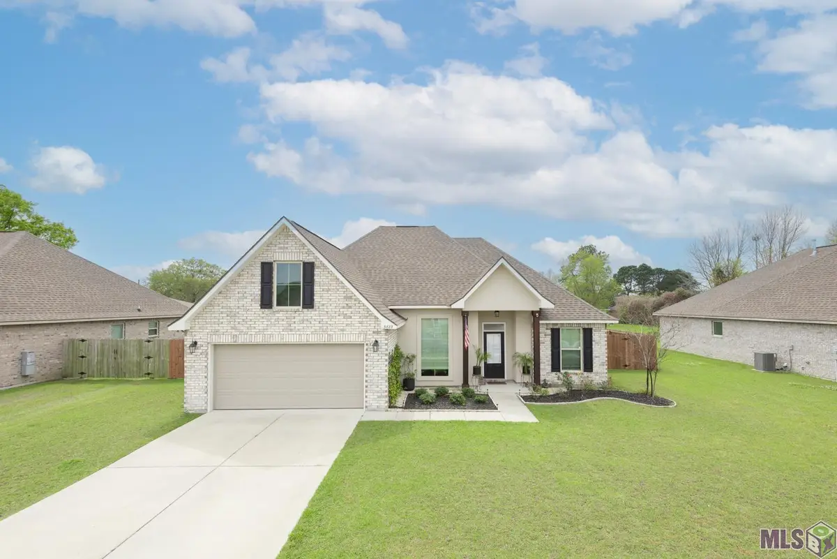 3887 Cane Ridge Dr, Addis, LA 70710 - #1