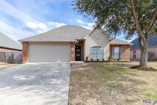 6084 Majestic Ln, Sorrento, LA 70778