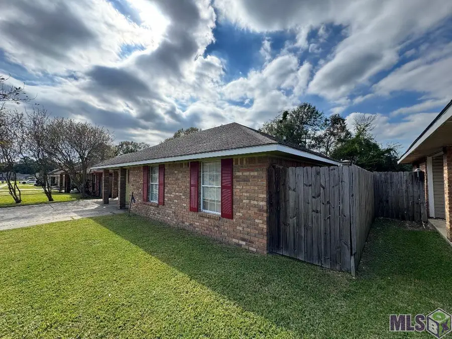 6053 Ingram Dr, Baton Rouge, LA 70812 - #2