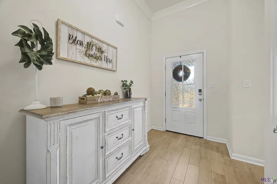 8875 Tatler St, Denham Springs, LA 70706 - #2