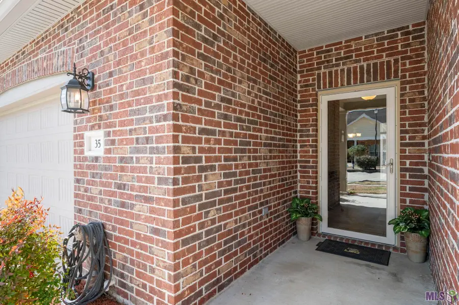 7111 Village Charmant #35, Baton Rouge, LA 70809 - #2