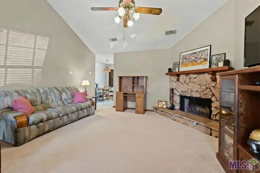 2514 Robin St, Slidell, LA 70460 - #2