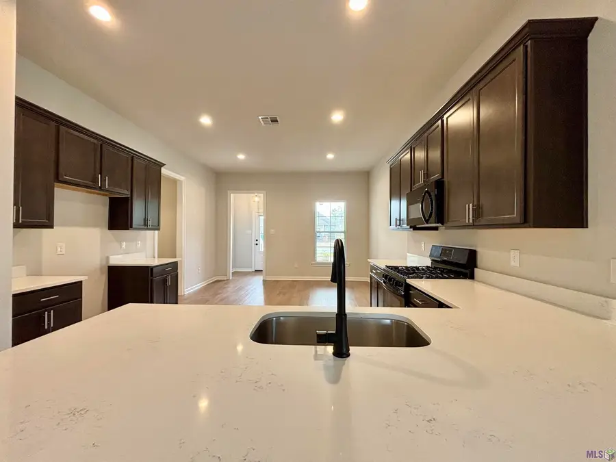 14001 Barrington Ave, Denham Springs, LA 70726 - #3