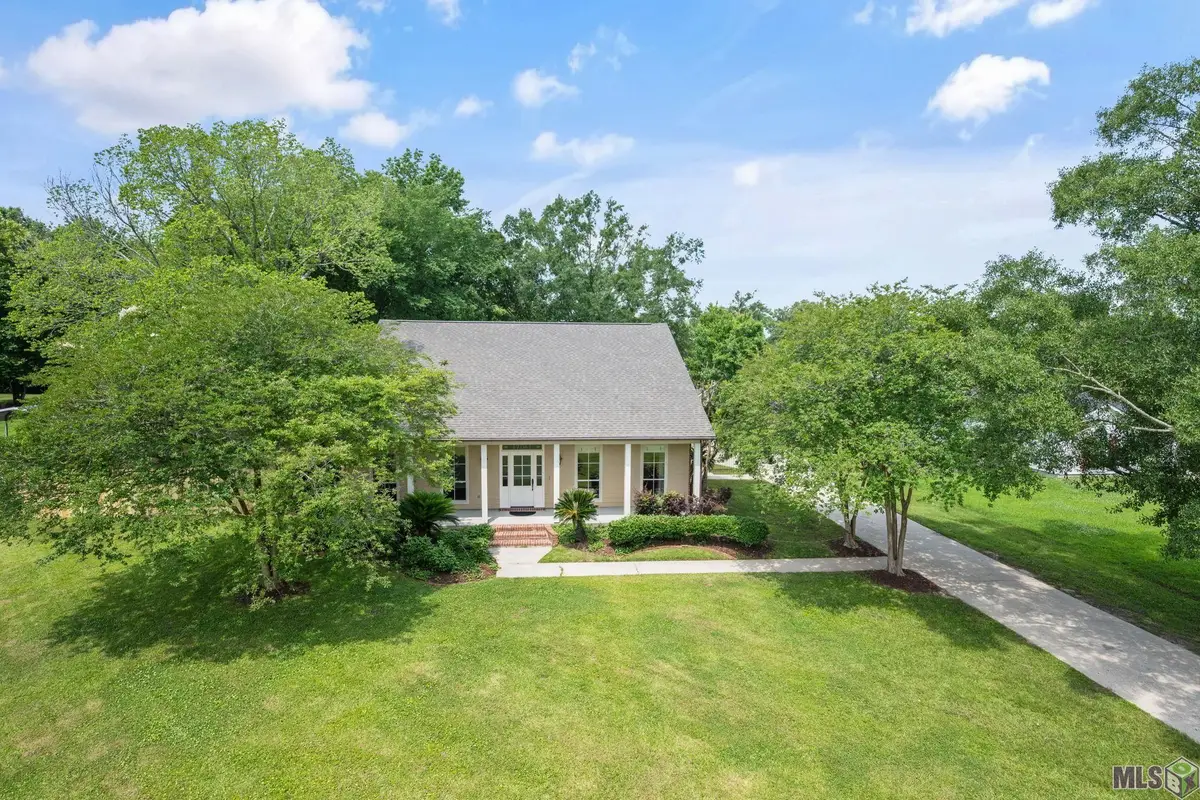 17041 Sumter Dr, Prairieville, LA 70769 - #1