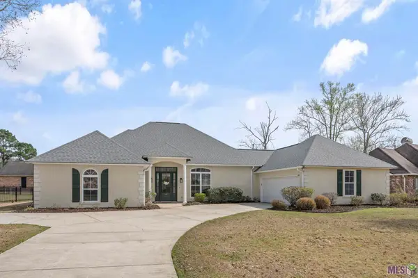 6013 Riverbend Lakes Dr, Baton Rouge, LA 70820