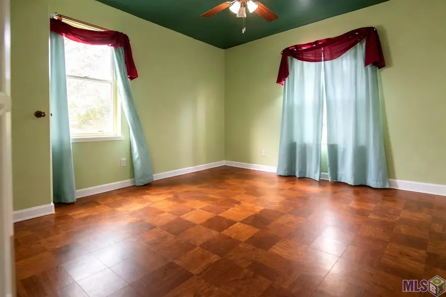 6533 Nottingham St, Baton Rouge, LA 70807 - #3