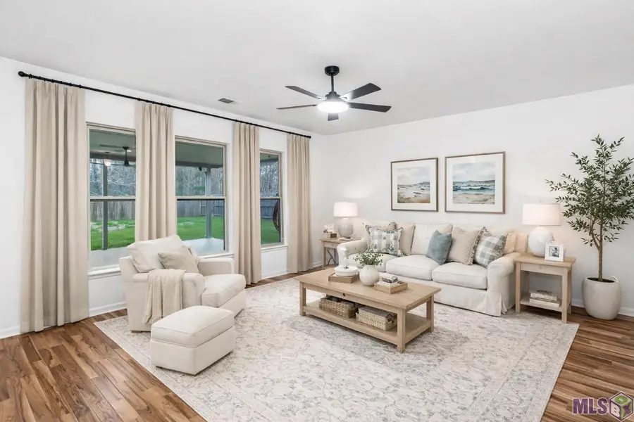 23289 Mango Dr, Denham Springs, LA 70726 - #3