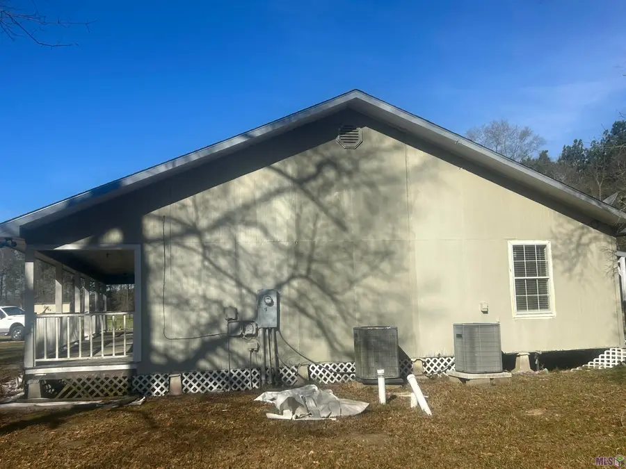 37565 Webb Rd, Denham Springs, LA 70706 - #3