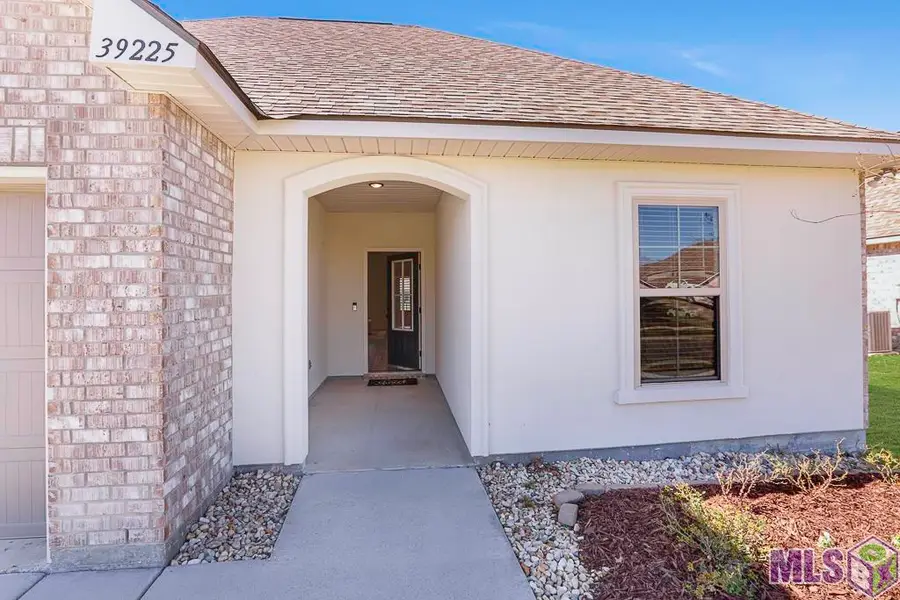 39225 Blue Heron Ct, Prairieville, LA 70769 - #3