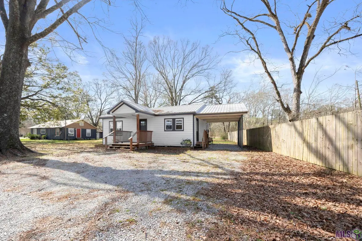 8720 Lockhart Rd, Denham Springs, LA 70726 - #1