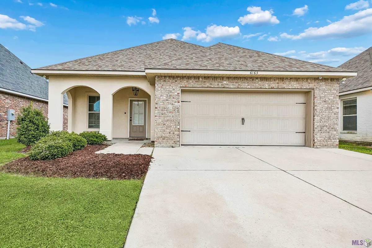 6163 Lake Edge Dr, Baton Rouge, LA 70820 - #1