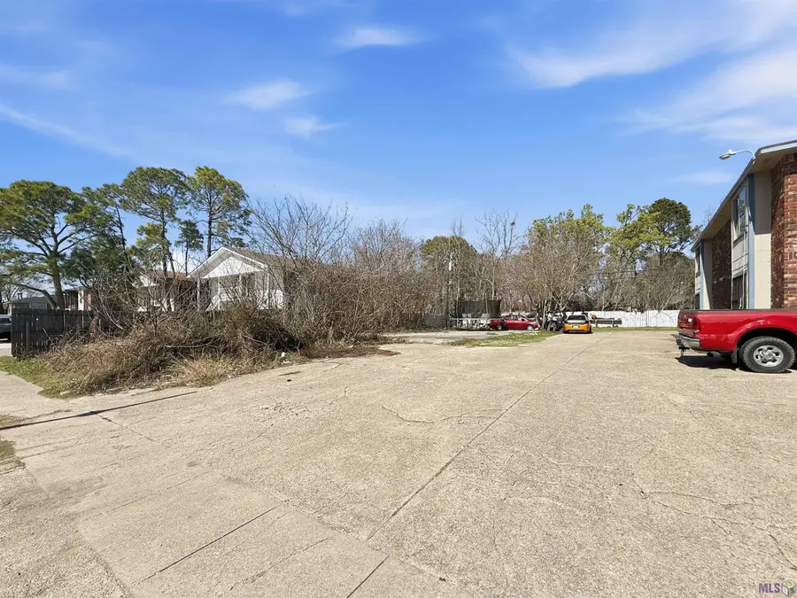 8231 Ned Ave, Baton Rouge, LA 70820 - #3