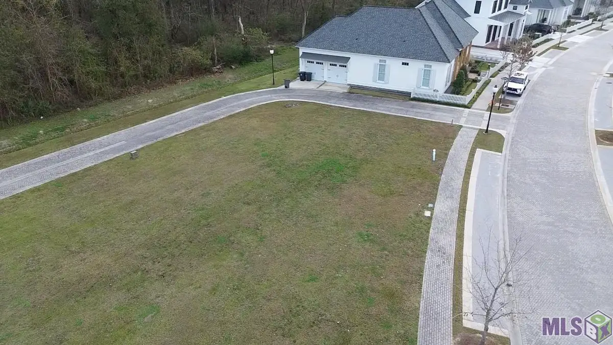 2836/2844 Pointe-marie Dr, Baton Rouge, LA 70820 - #1