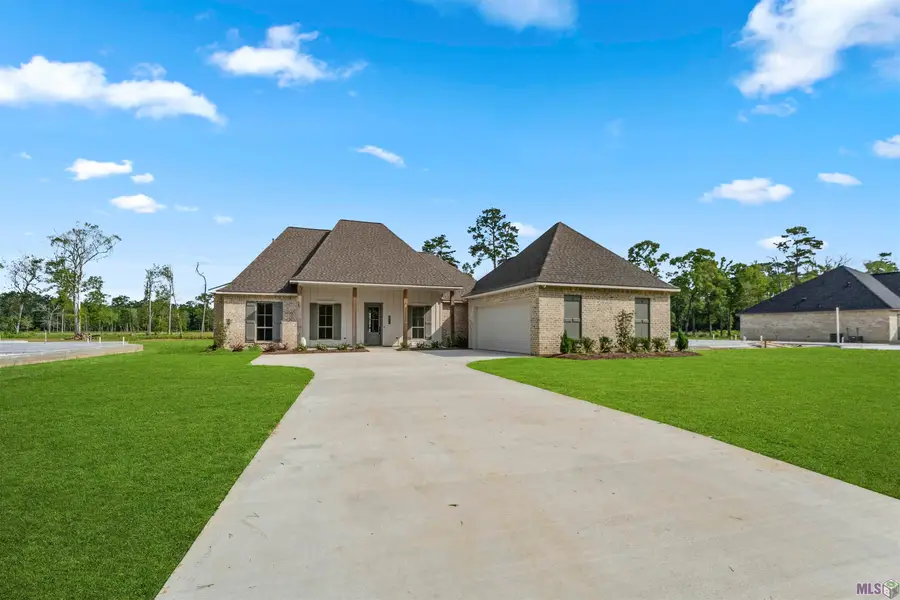 9085 Hillon Hood Rd, Denham Springs, LA 70726 - #2