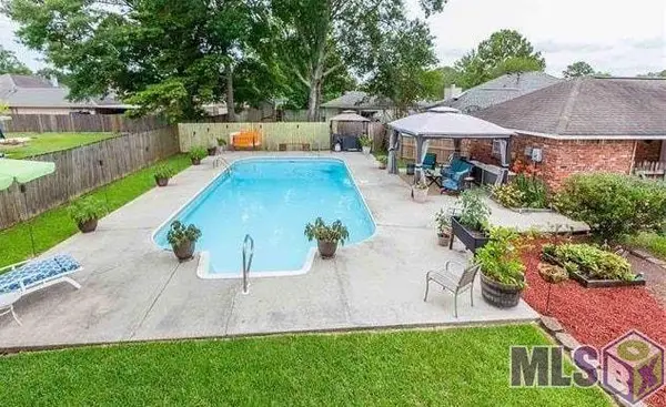 16424 Missionary Ridge Ave, Baton Rouge, LA 70817