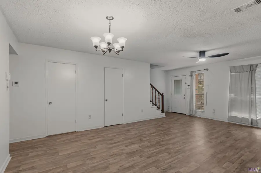 155 Marilyn Dr #42D, Baton Rouge, LA 70815 - #3