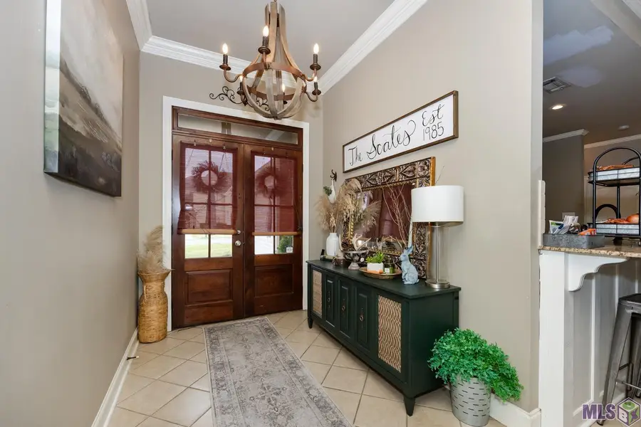 31019 Lake Spring Dr, Walker, LA 70785 - #2