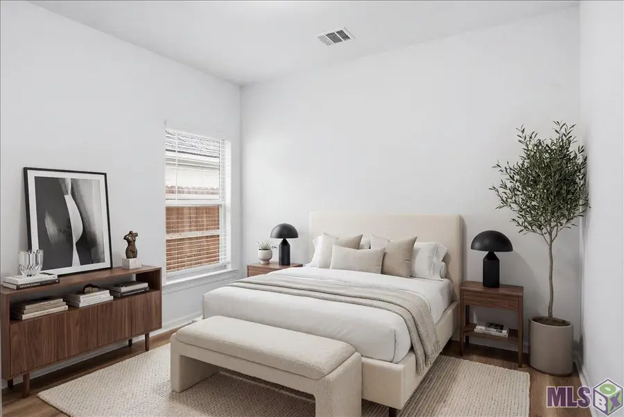 28348 Moreau Dr, Denham Springs, LA 70726 - #3