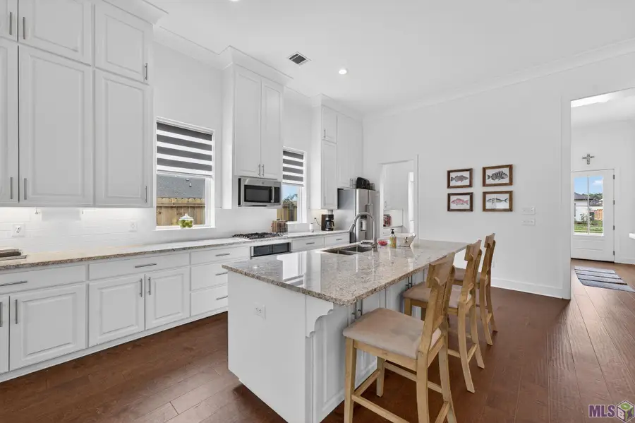 9663 Oak Colony Blvd, Baton Rouge, LA 70817 - #3